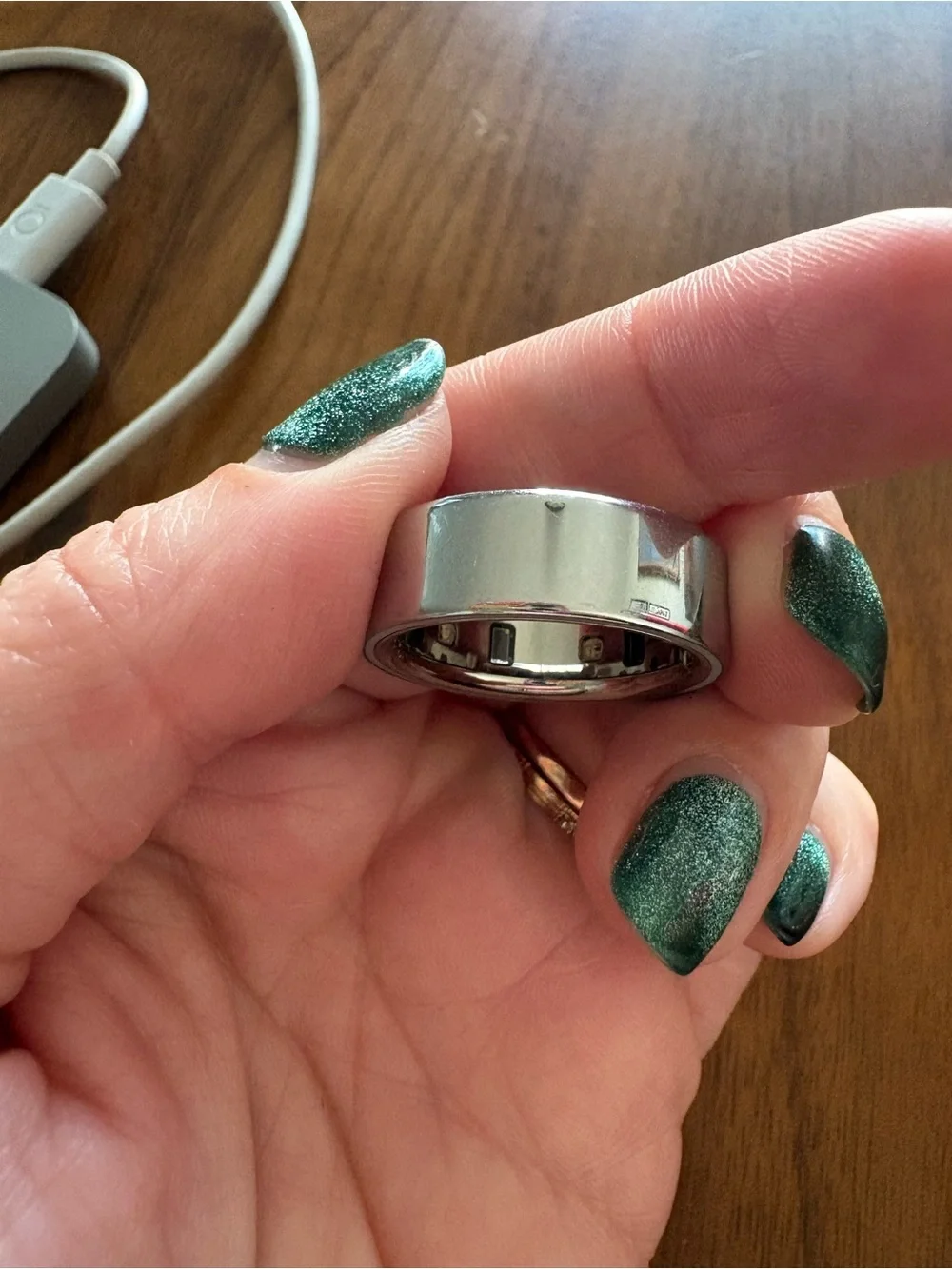 Oura 4 Silver Ring Size 10 w/ Charger